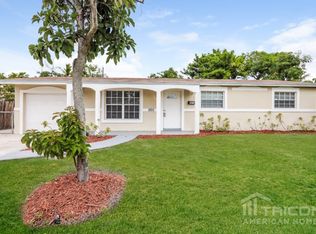 5011 NW 14th St, Lauderhill, FL 33313