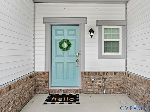 3rd image of 4026 Tin Roof Way