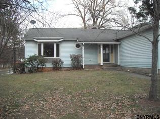 81 Maple Ave, Selkirk, NY 12158