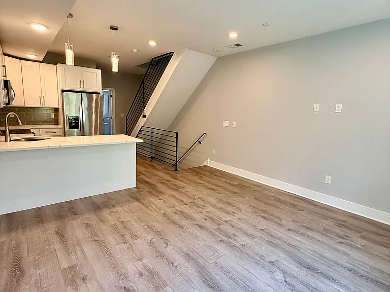 1302 N Marshall St #2 — Photo 18