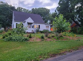 806 Christianson Ave, Madison, WI 53714