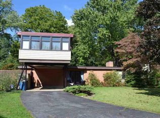 11 Charles Cir, Mechanicsburg, PA 17055