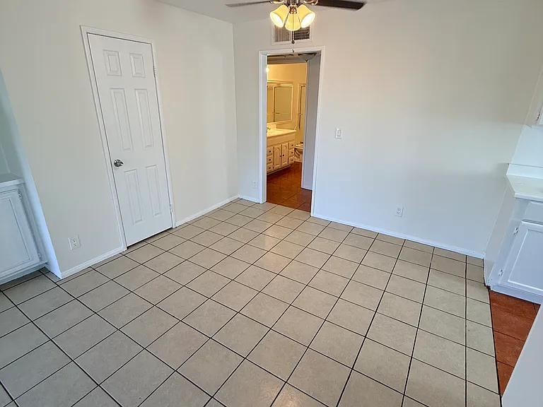 7504 Sepulveda Blvd #204 — Photo 6