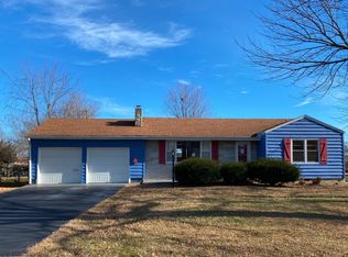 1832 S Missouri Ave, Springfield, MO 65807