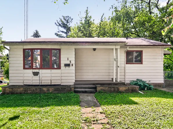 130 S Stott St, Genoa, IL 60135