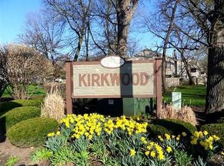 1508 Kirkwood Dr, Geneva, IL 60134