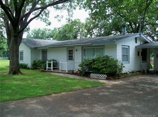 1435 Hc 60, Checotah, OK 74426