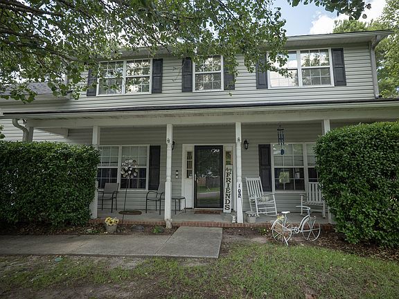 2nd image of 102 Maplewood Ct