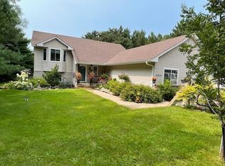 42656 Ginger Ave, Harris, MN 55032