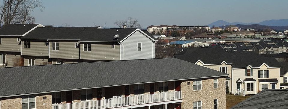 1st image of 771 Hillmont Cir APT 103