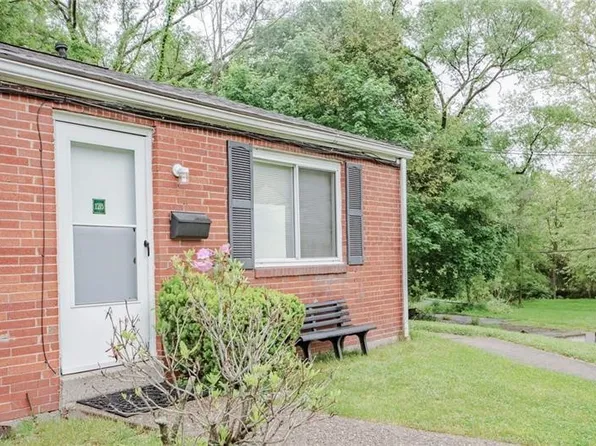 1-19 Pennridge Ct, Pittsburgh, PA 15235