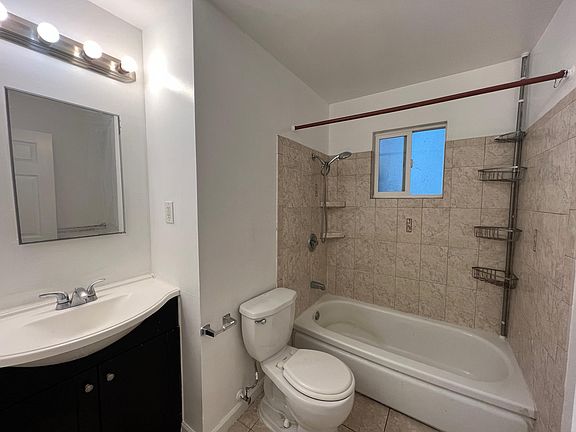 5th image of 3803 Lassen Dr