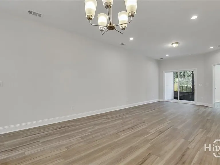 157 Lower Creek Dr — Photo 6