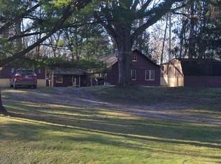 2777 Flint River Rd, Lapeer, MI 48446