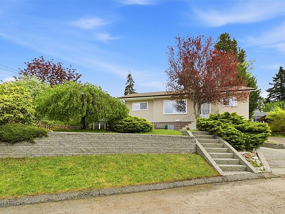 4th image of 2135 Rita Rd