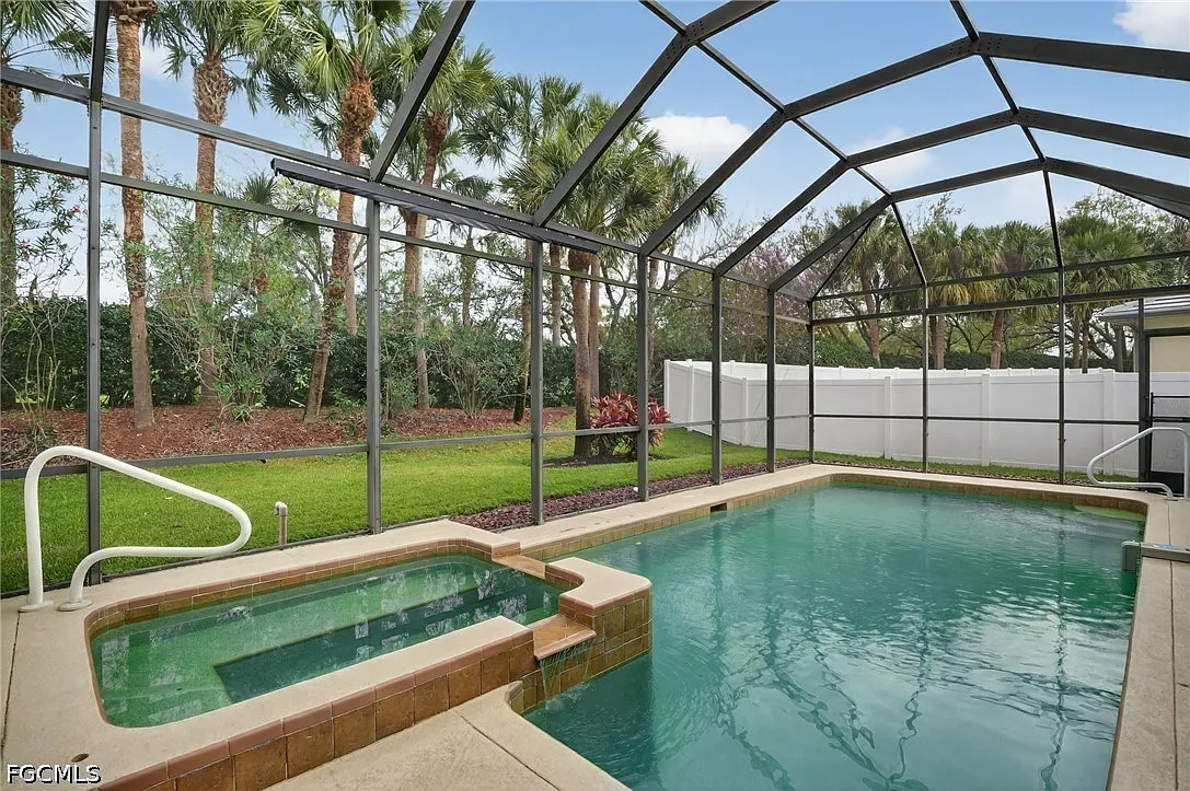 3 bed, 2.5 bath, 2508 sqft, $8,000 — Photo 2