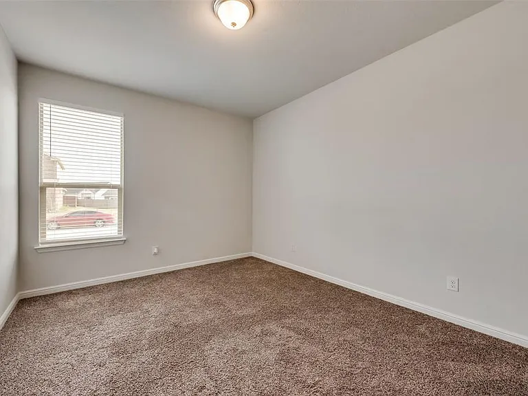 16040 Tottenhall Pass — Photo 14