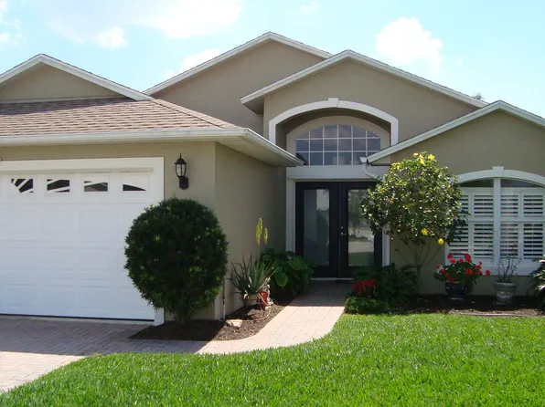 585 Birch Ct, Sebastian, FL 32958