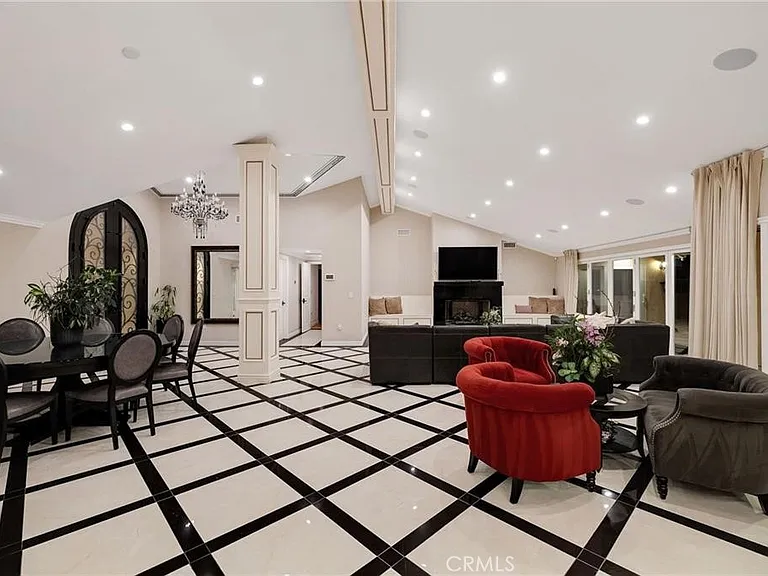 21 Coveview Dr — Photo 15