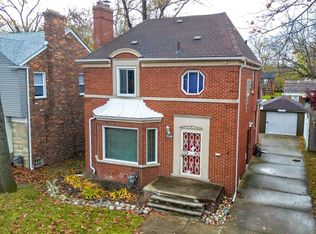 19161 Manor St, Detroit, MI 48221