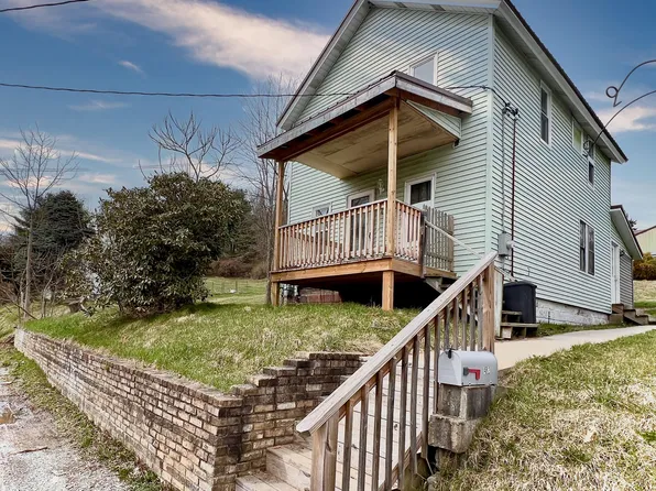 402 E Main St, Sykesville, PA 15865