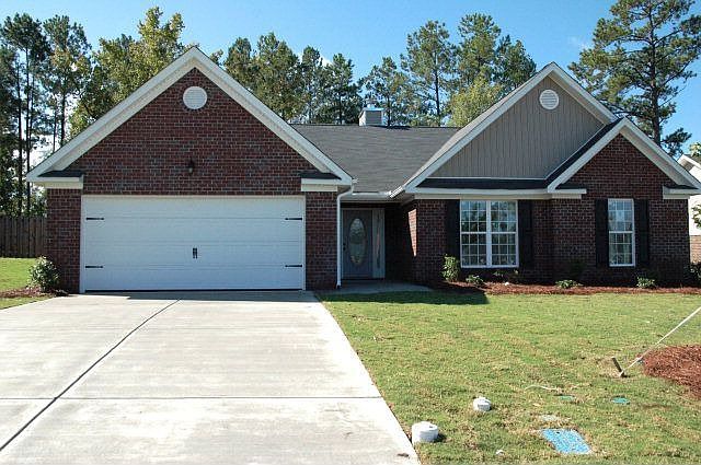 1st image of 2056 Lake Forest Dr