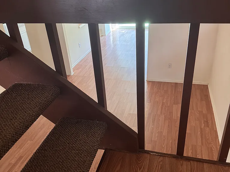 2815 Forsythia Ct — Photo 31
