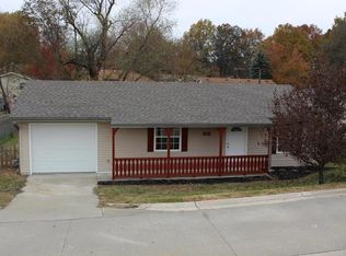 810 S Woodbine Rd, Saint Joseph, MO 64507