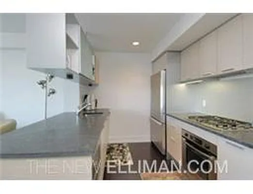 Rented by Douglas Elliman | media 29