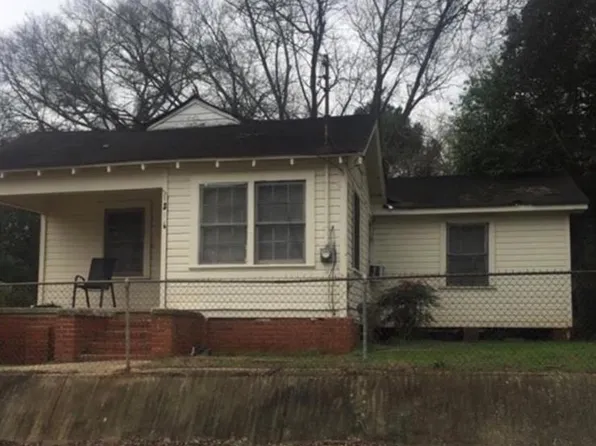 1850 Stokes St, Montgomery, AL 36107