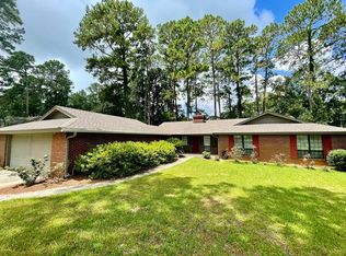 2235 Oakgrove Cir, Valdosta, GA 31602