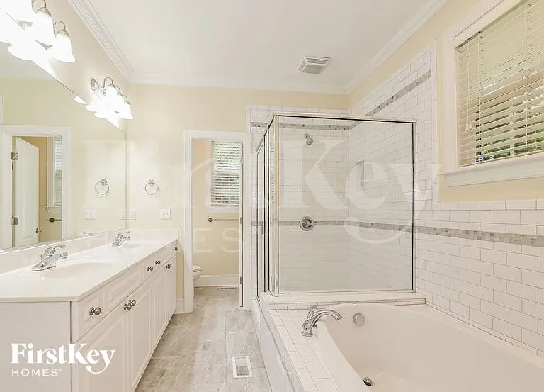 4192 Cypress Grove Ln — Photo 12