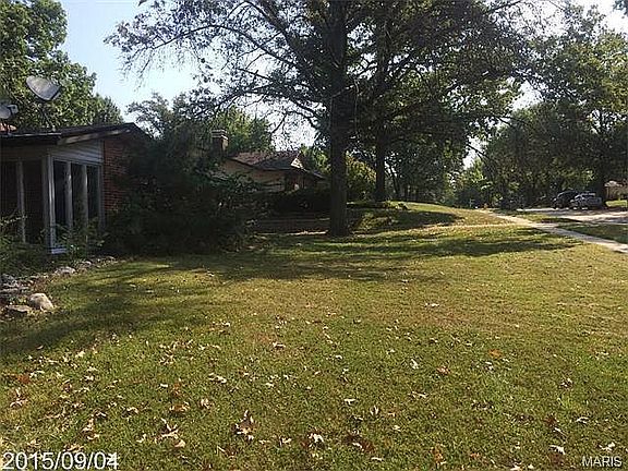 5th image of 430 Iron Lantern Dr