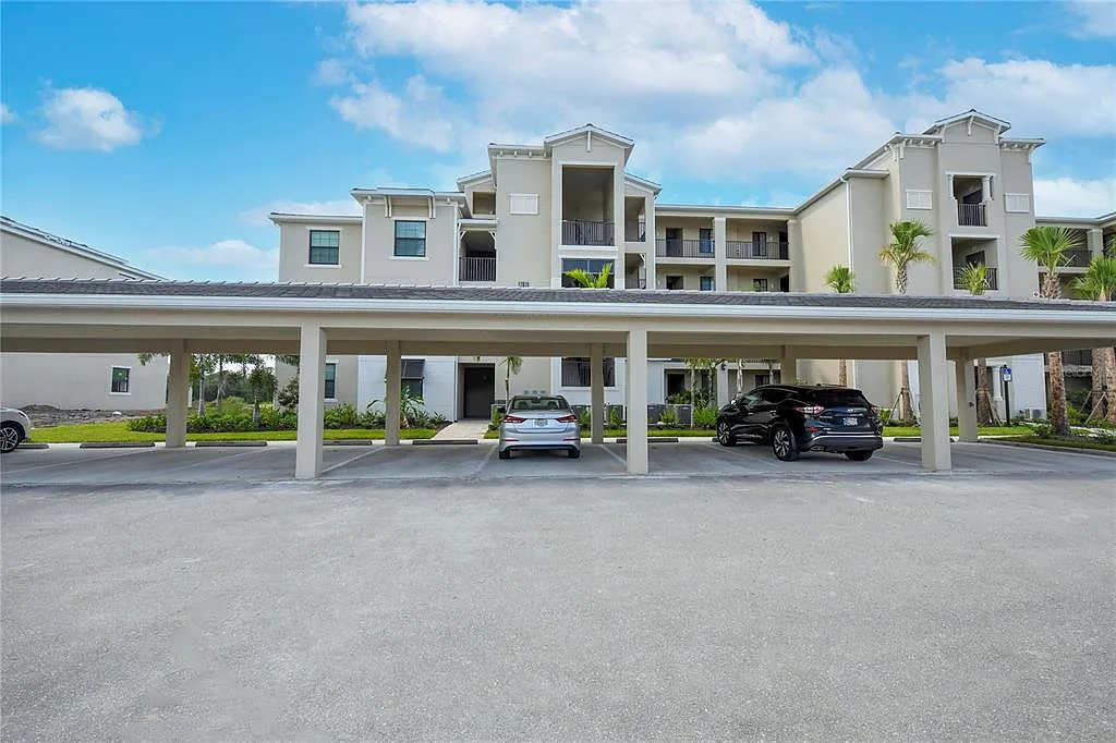 3 bed, 2.0 bath, 1786 sqft, $5,500 — Photo 3