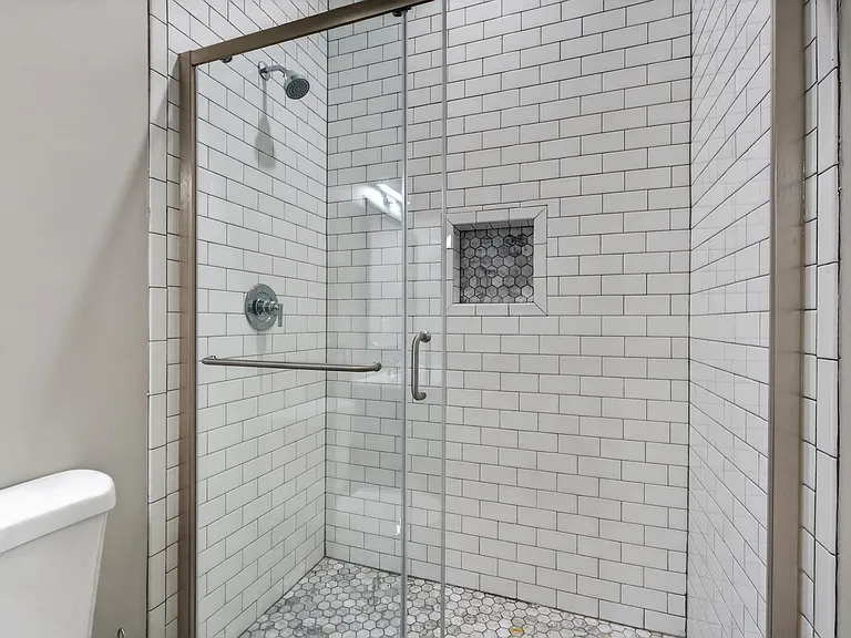 614 N Upper St — Photo 13