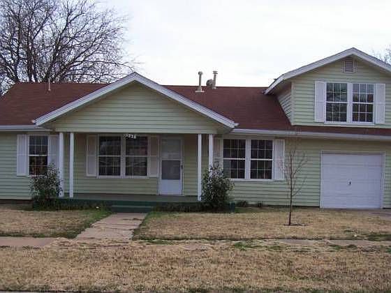 2nd image of 1216 NW 92nd St