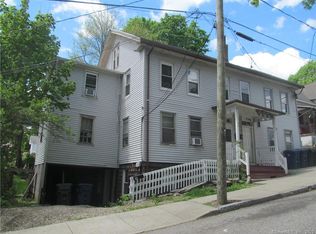 20 Spruce St, Willimantic, CT 06226