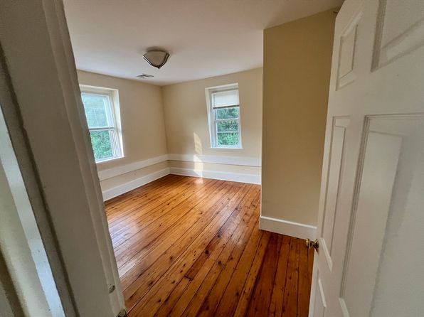 10 Centennial Pl #2