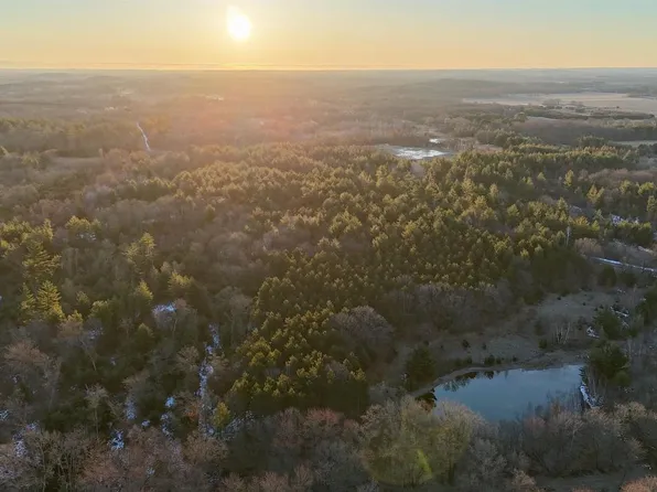W1224 Elk Road, Princeton, WI 54968