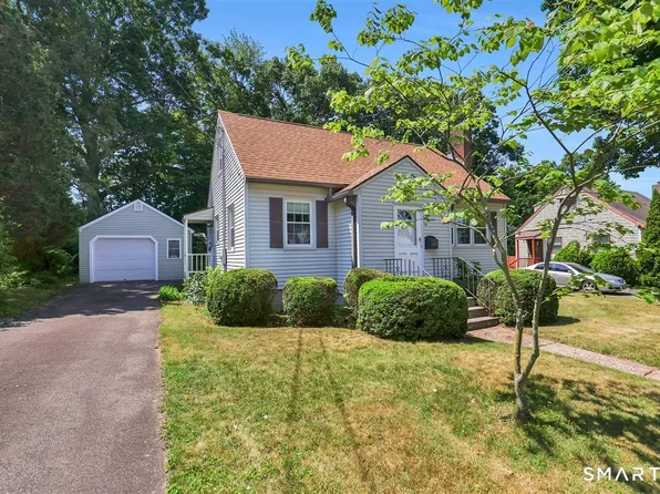 64 Bretton Road, Manchester, CT 06042