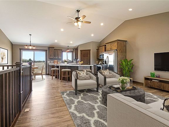 3rd image of 1865 Tucker Trail