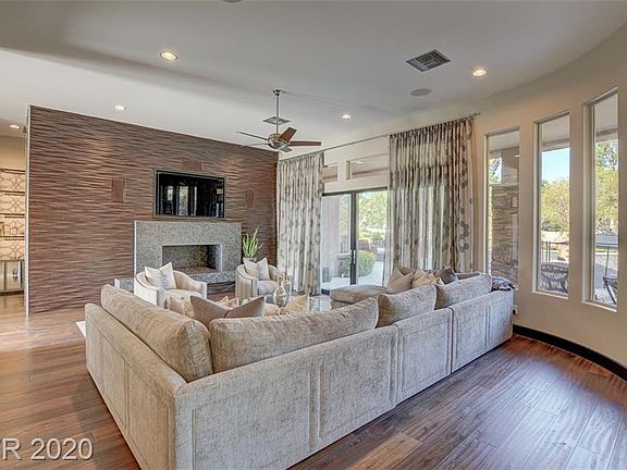 3rd image of 4 Anthem Creek Cir