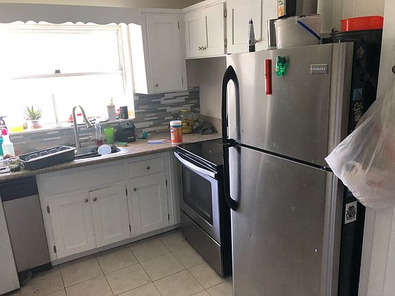 4th image of 5704 Cedar Forest Dr N