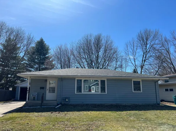 604 9th Ave SE, Waseca, MN 56093