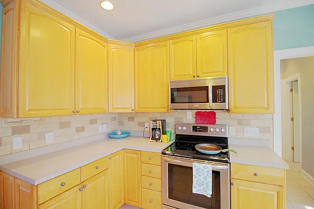 804 E Oak Dr — Photo 7
