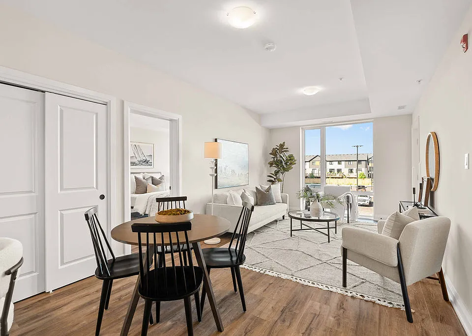 865 Kleinburg Dr #331