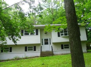 25 Bear Mountain Rd, New Fairfield, CT 06812