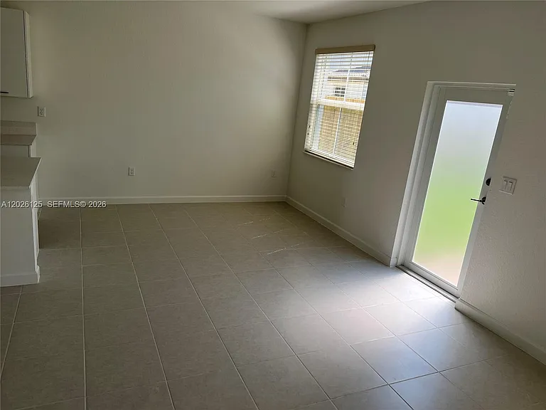 2340 NW 130th Ter — Photo 21