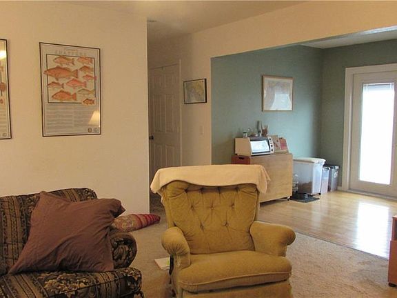 4th image of 3839 Perkins Ln