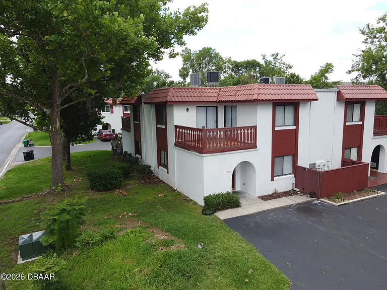 2118 Oak Meadow Cir — Photo 26